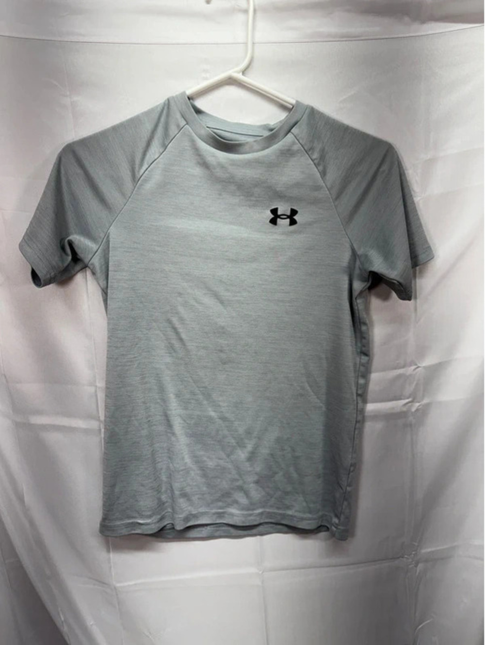 Under armour shirt